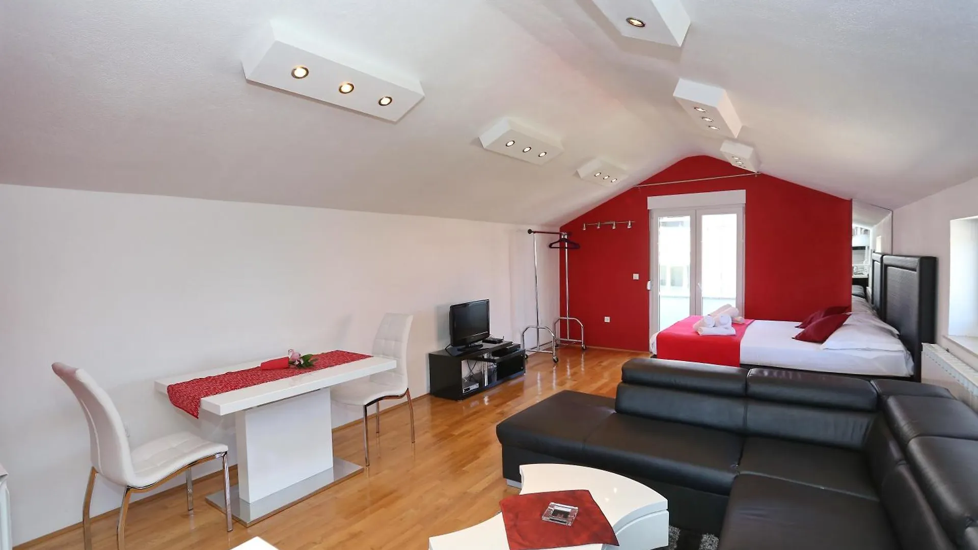 Apartments Maruna Zadar