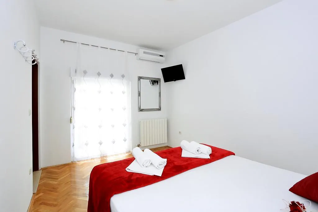 Apartments Maruna Zadar