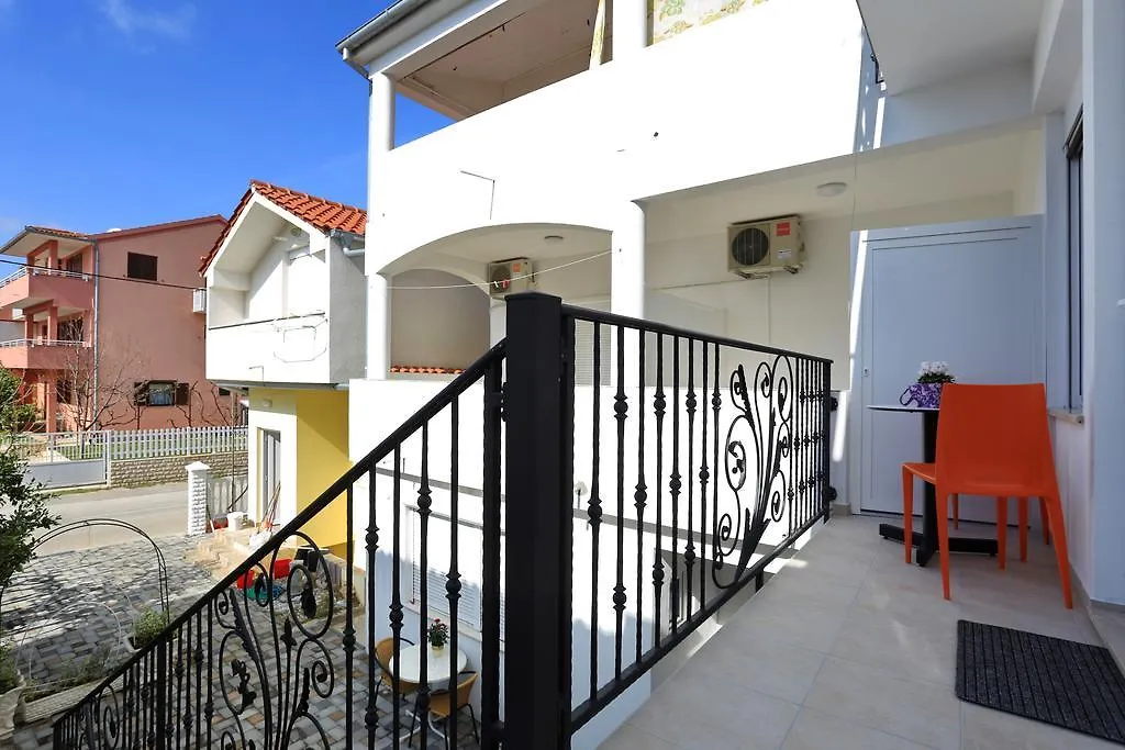 Apartments Maruna Zadar 0*,